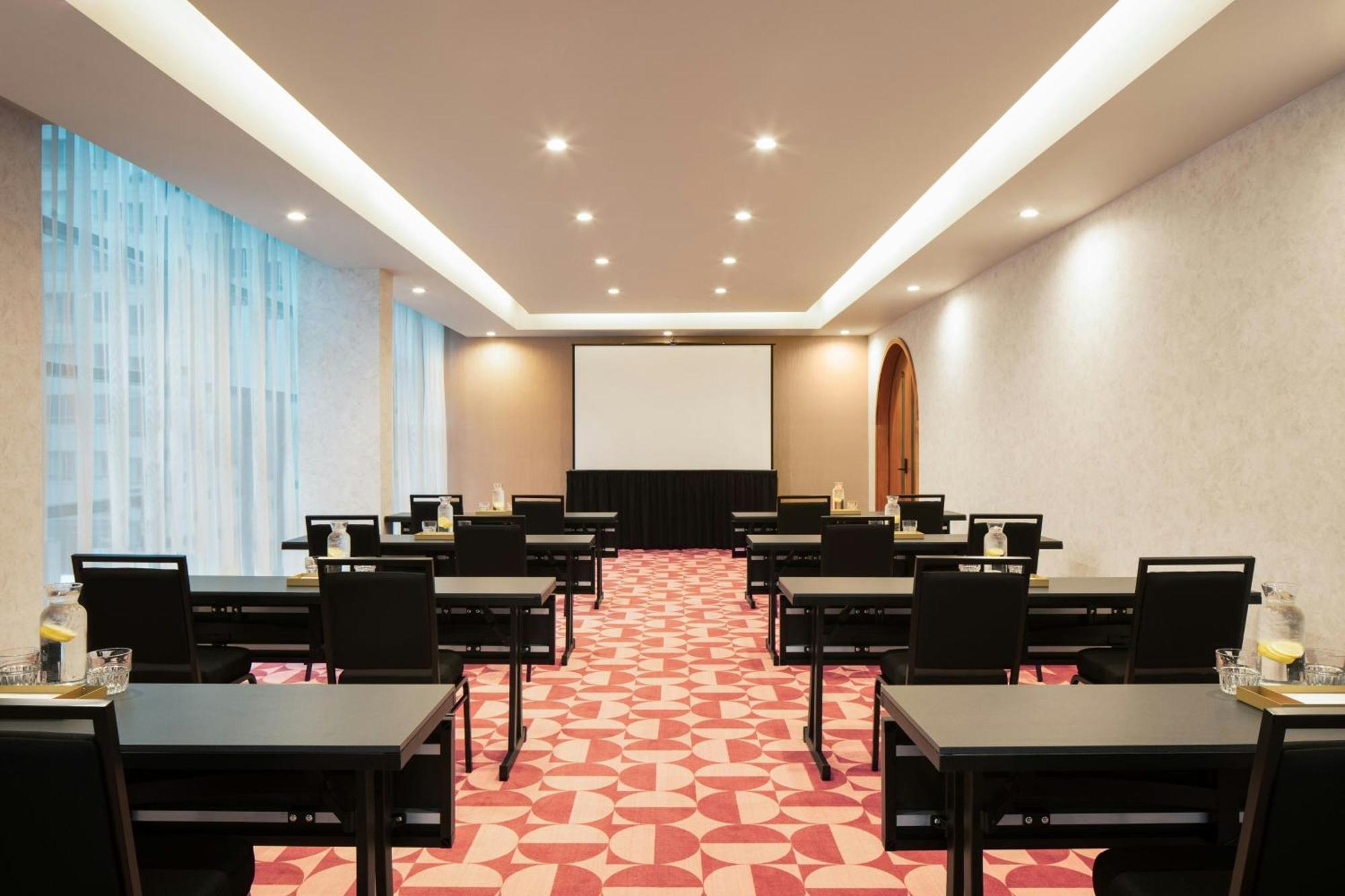 Honeyrose Hotel, Montreal, A Tribute Portfolio Hotel Luaran gambar Meeting room