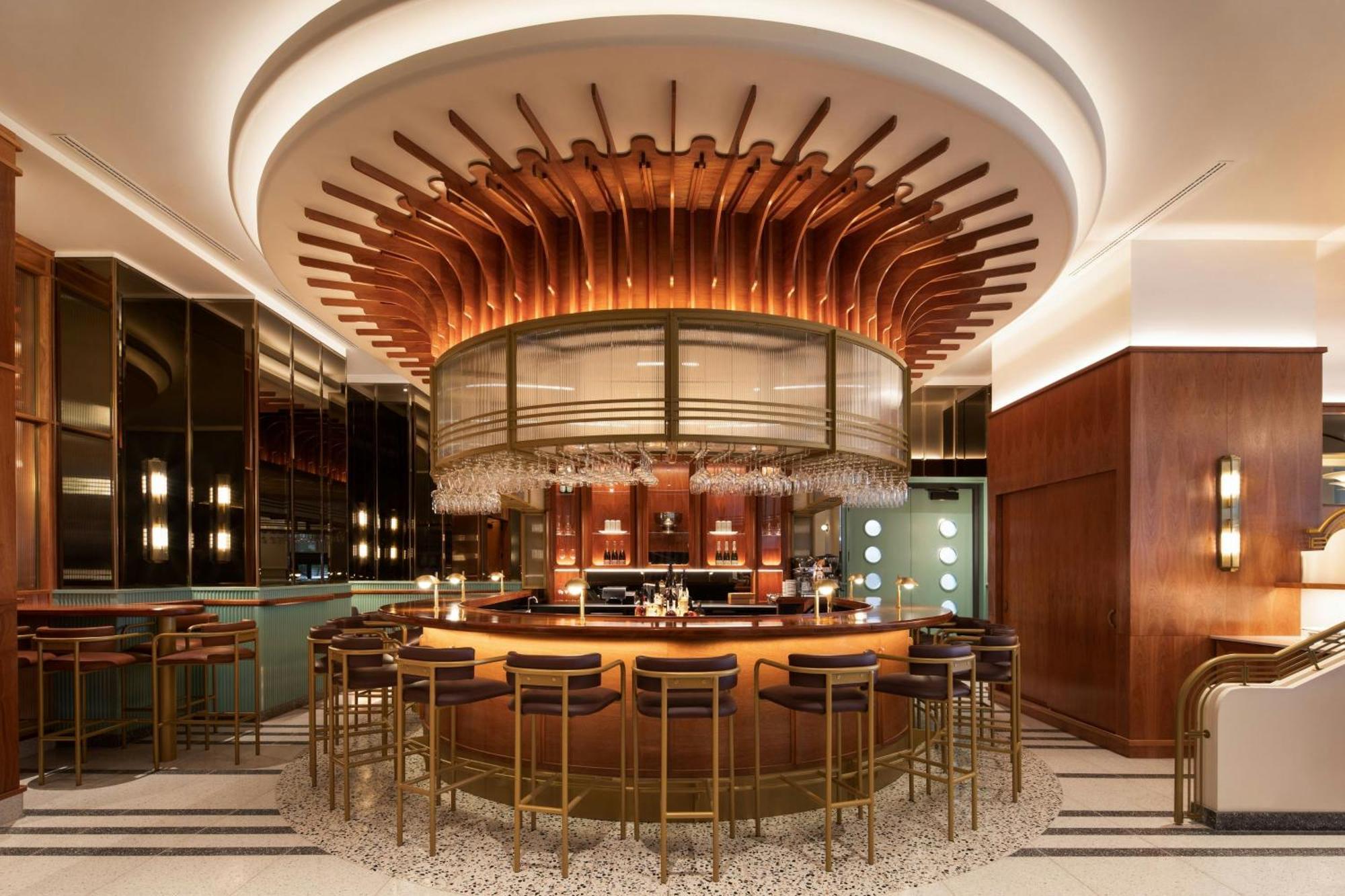 Honeyrose Hotel, Montreal, A Tribute Portfolio Hotel Luaran gambar The bar at the London Edition